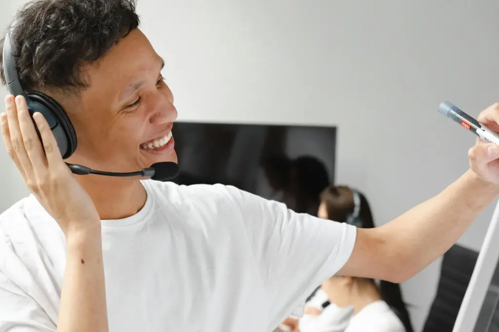 Link Employee Training to Customer Satisfaction